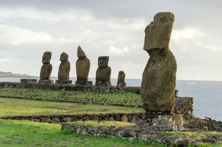 How to Plan a Trip to Rapa Nui (Easter Island)